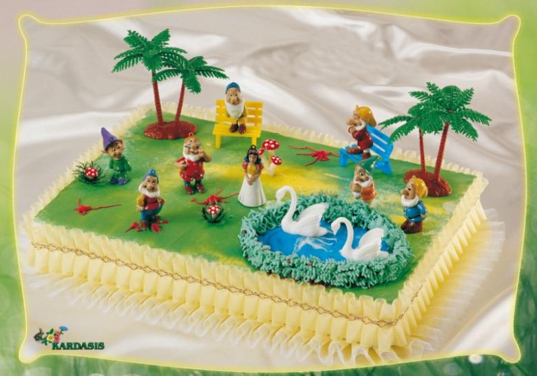 Снежанка и седемте джуджета-0